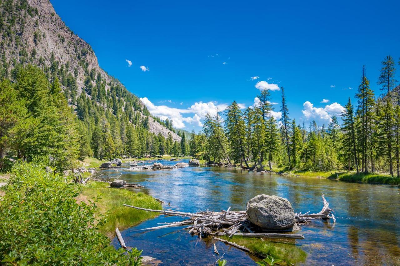 Under Canvas North Yellowstone - Paradise Valley Лівінгстон Екстер'єр фото