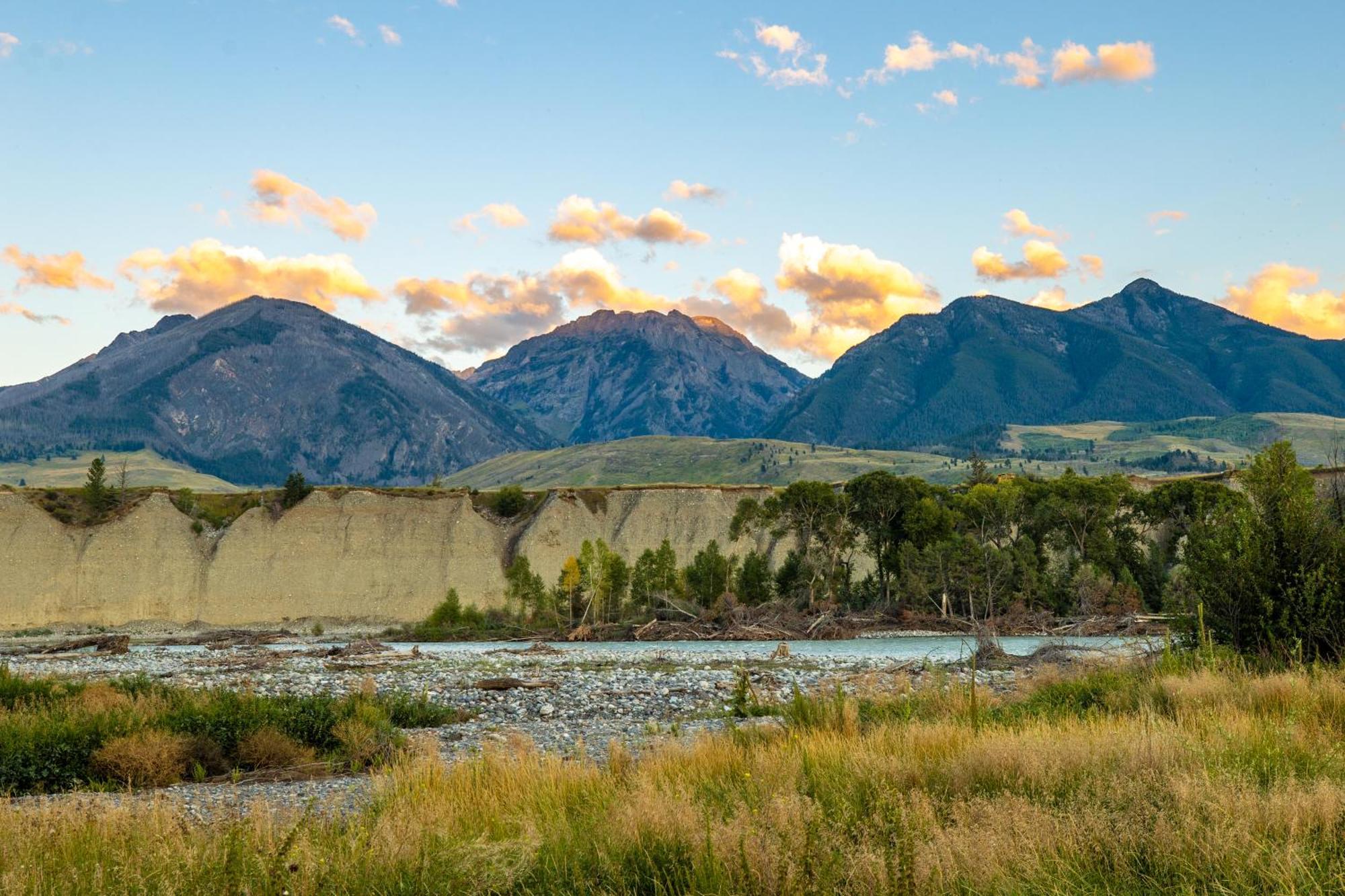 Under Canvas North Yellowstone - Paradise Valley Лівінгстон Екстер'єр фото