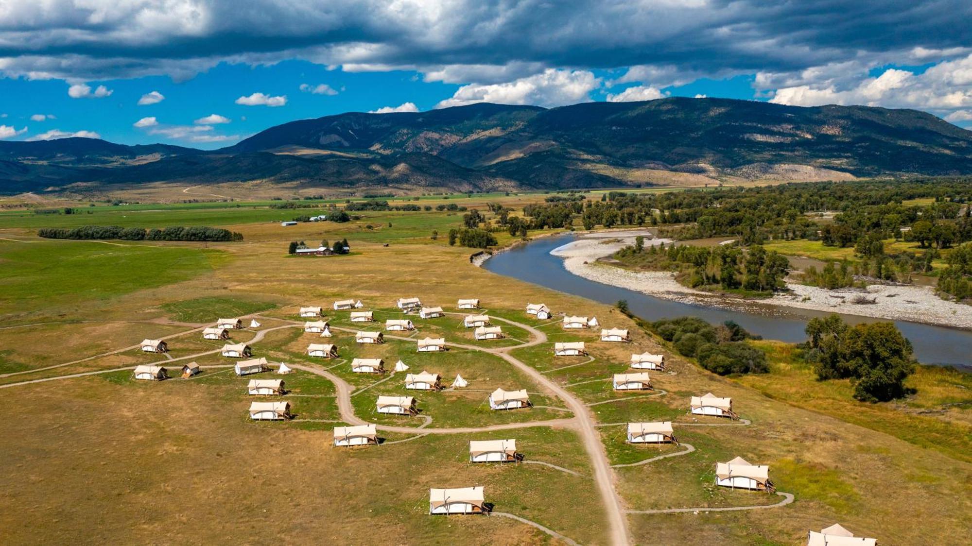 Under Canvas North Yellowstone - Paradise Valley Лівінгстон Екстер'єр фото